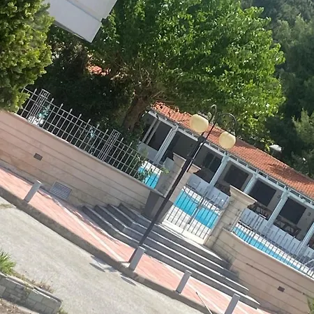 Apartamento Lovely 2-bedroom With Free Parking Agia Triada (Thessaloniki)