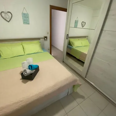 Apartamento Lovely 2-bedroom With Free Parking Agia Triada (Thessaloniki)